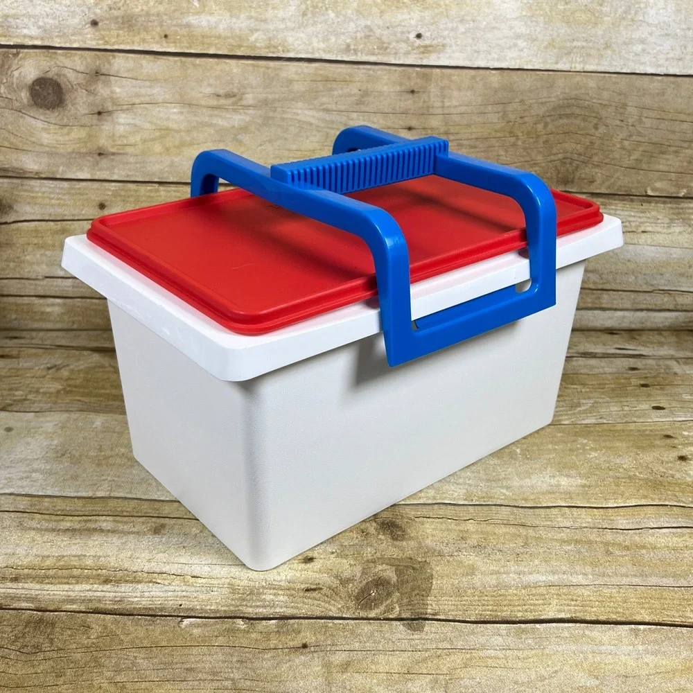 Tupperware never used